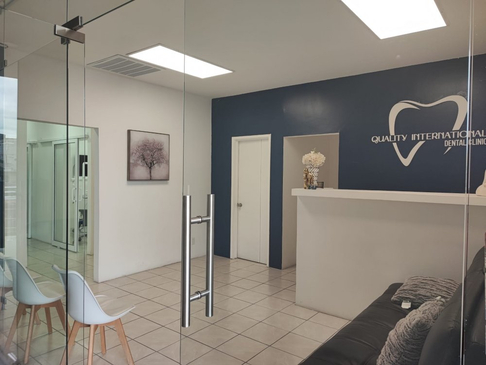 Slider image (6) Quality International Dental Clinic